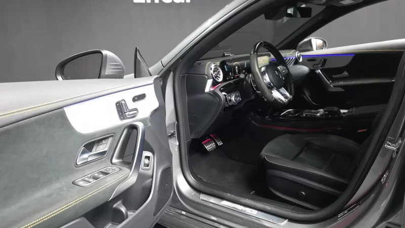 Mercedes-Benz CLA-Class