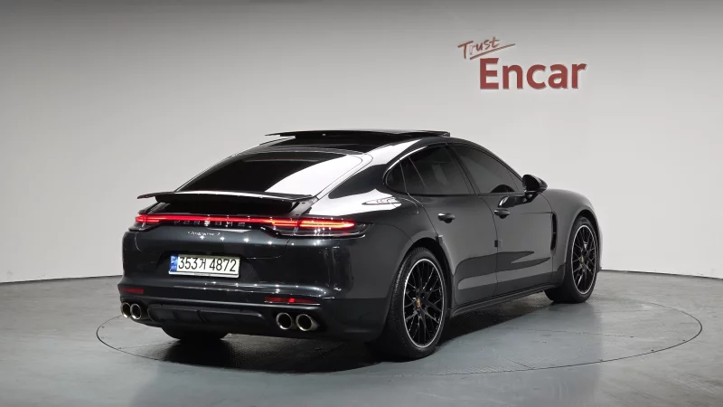 Porsche Panamera