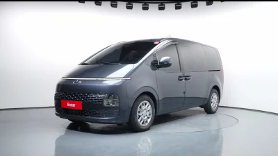 Hyundai Staria