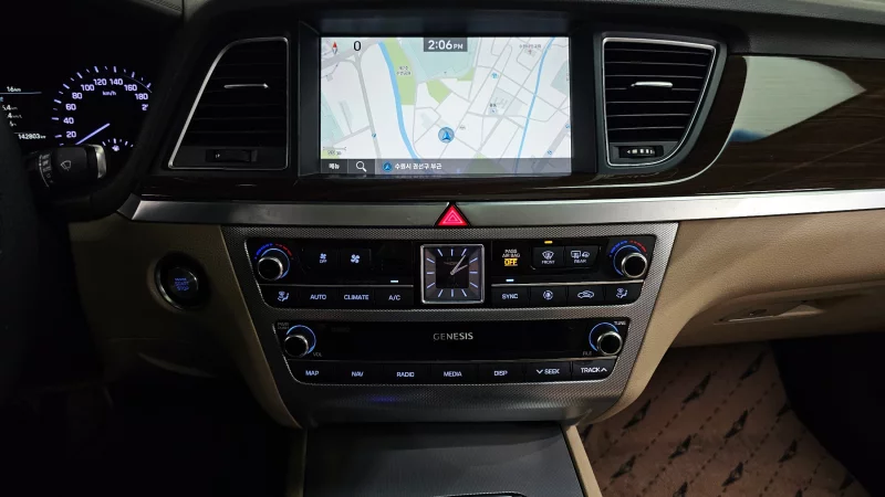 Genesis G80
