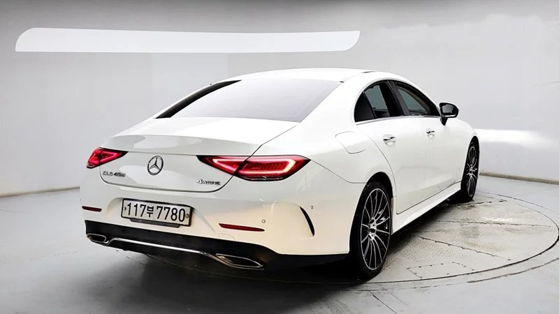 Mercedes-Benz CLS-Class