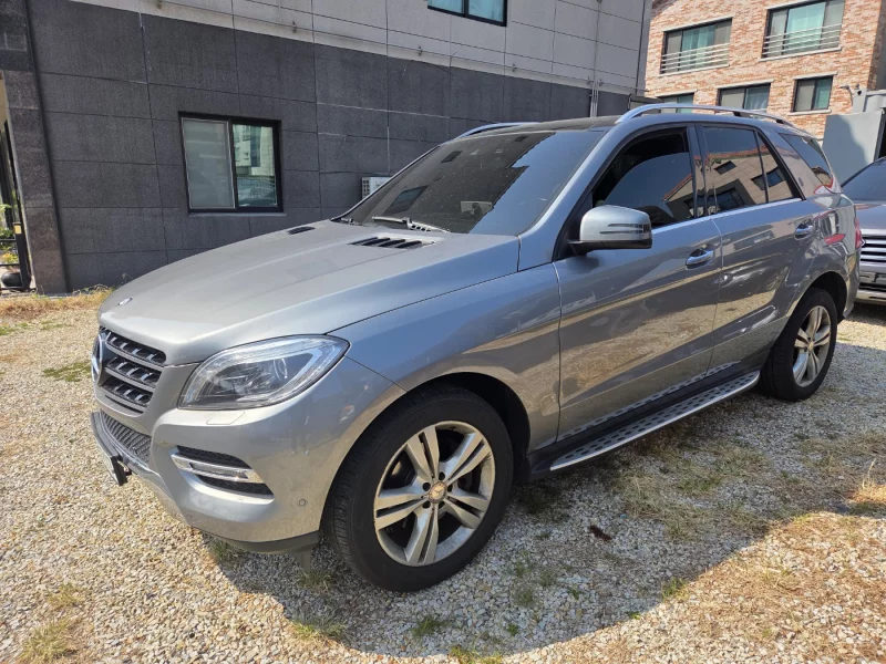 Mercedes-Benz M-class