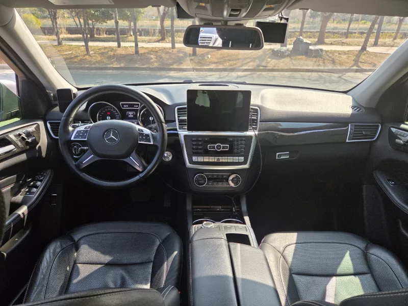 Mercedes-Benz M-class