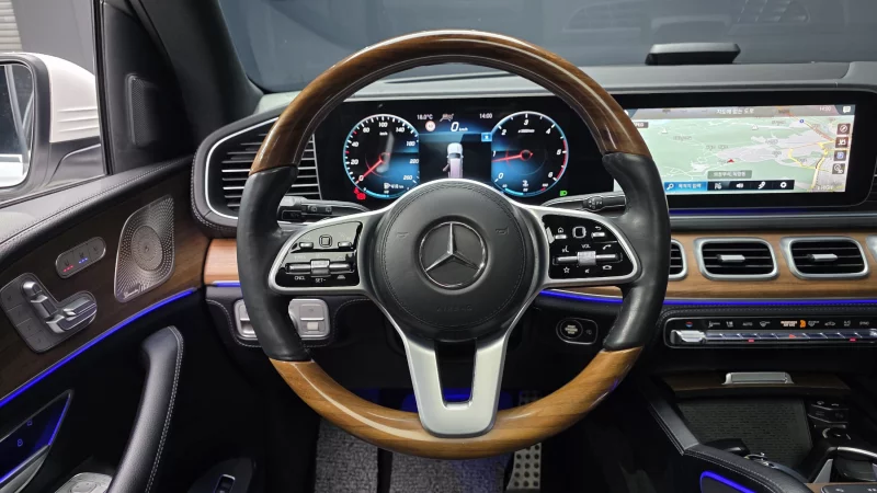 Mercedes-Benz GLS-Class