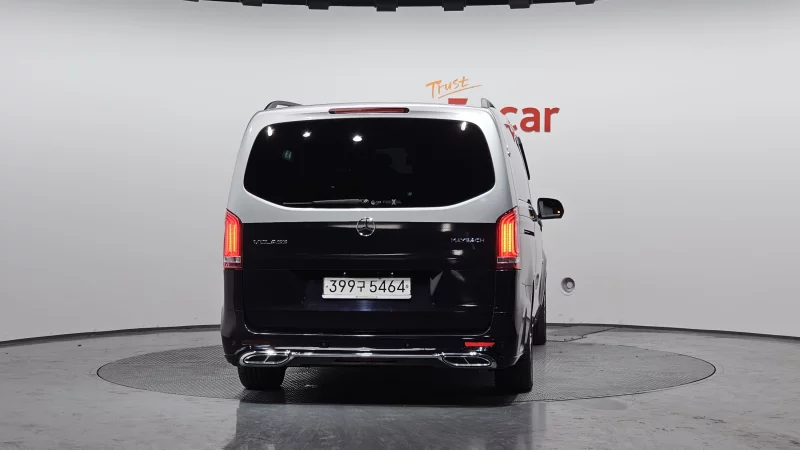 Mercedes-Benz V-Class