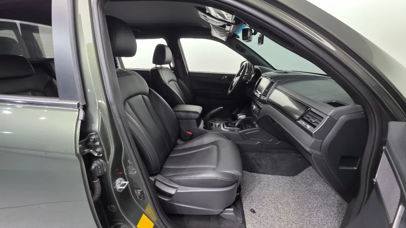 SsangYong Rexton Sports Khan