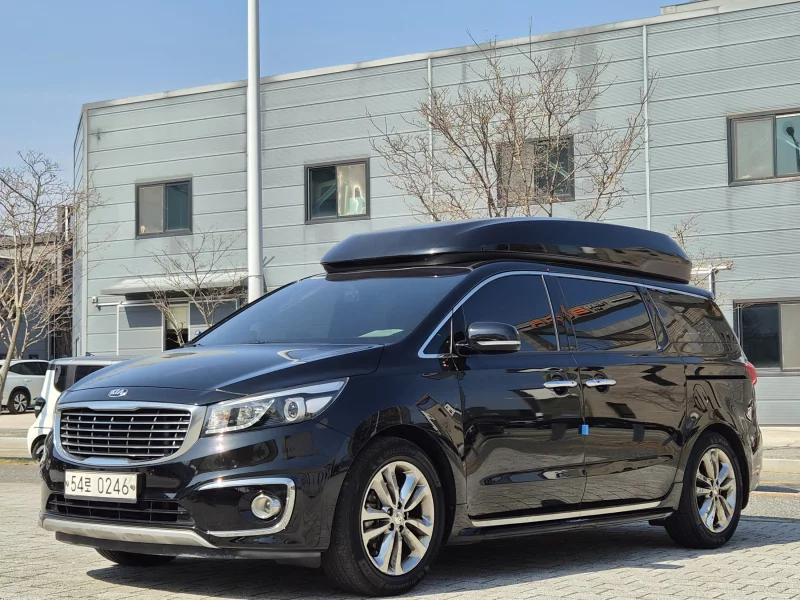Kia Carnival
