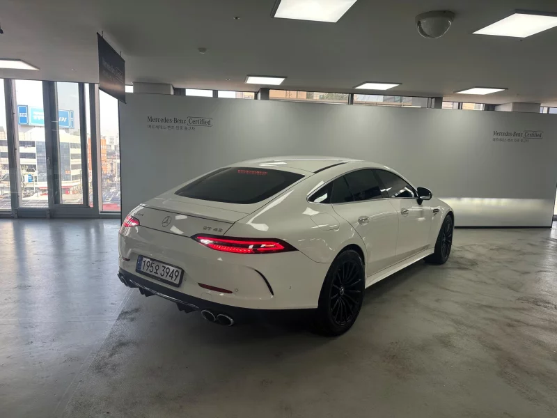 Mercedes-Benz AMG GT