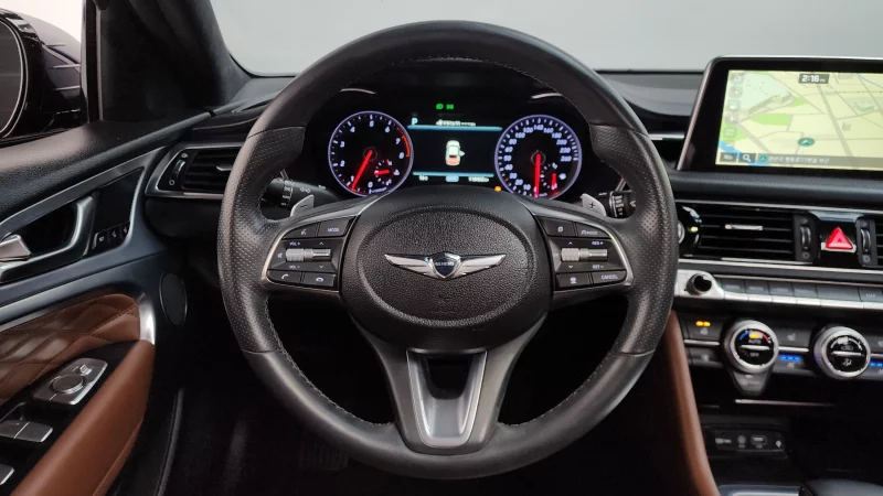 Genesis G70