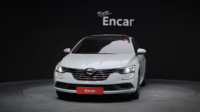 Renault SM6