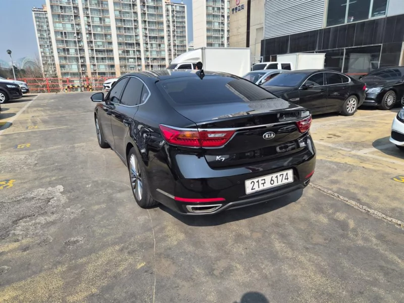 Kia K7