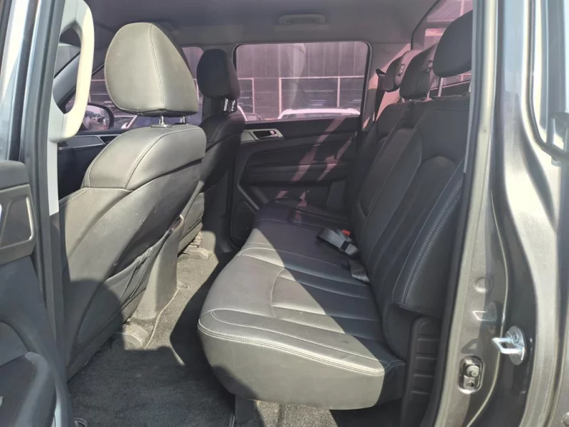 SsangYong Rexton Sports