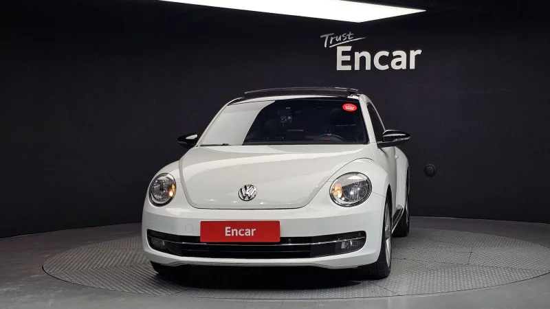 Volkswagen BEETLE