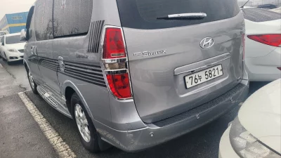 Hyundai Grand Starex