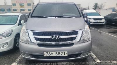 Hyundai Grand Starex