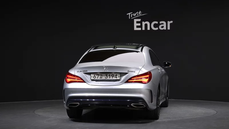 Mercedes-Benz CLA-Class