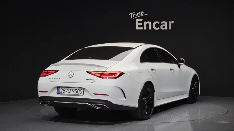 Mercedes-Benz CLS-Class