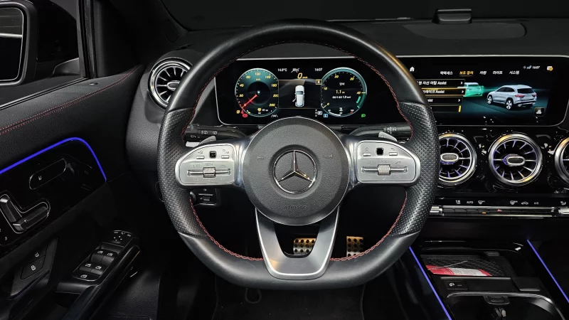 Mercedes-Benz GLA-Class