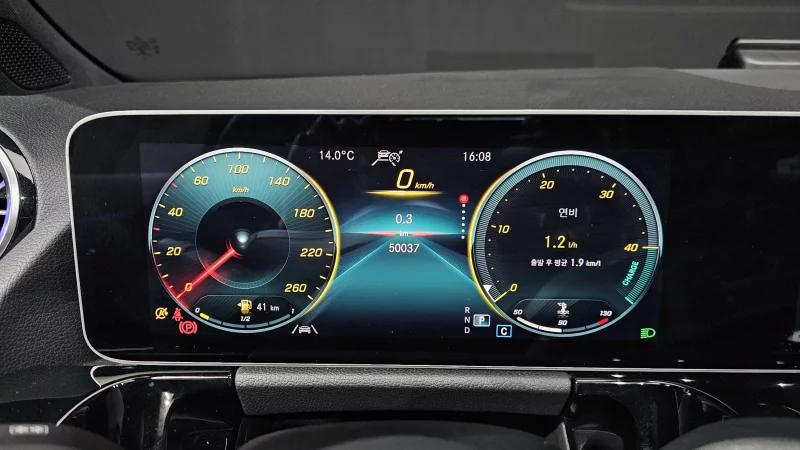 Mercedes-Benz GLA-Class