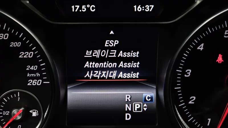 Mercedes-Benz GLA-Class