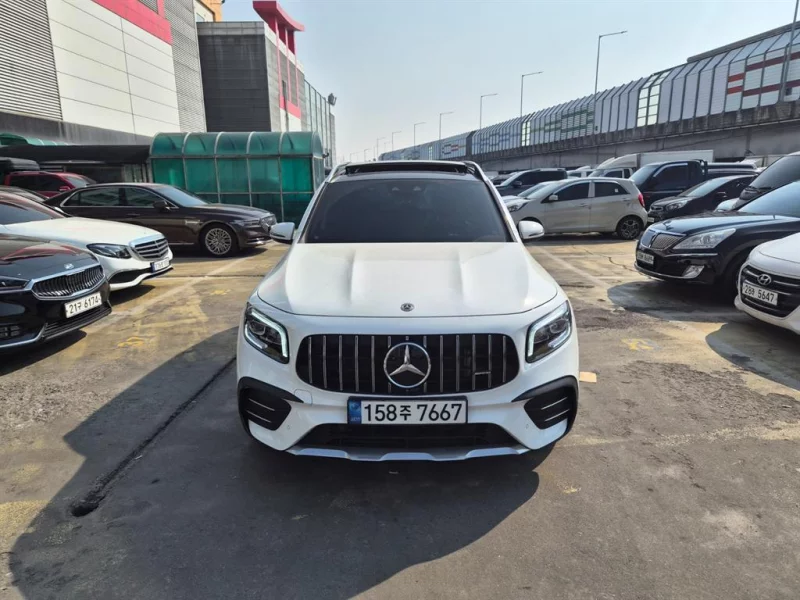 Mercedes-Benz GLB-Class