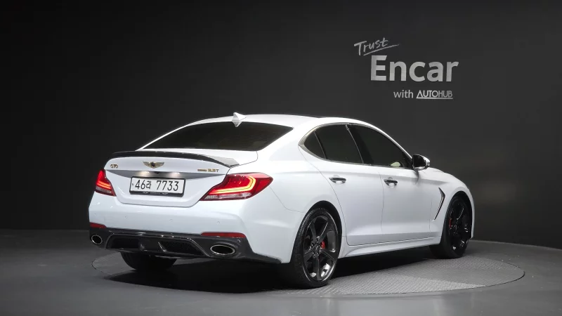 Genesis G70
