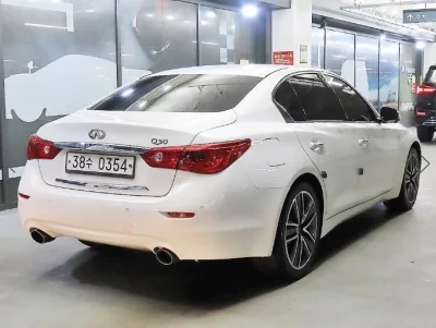 Infiniti Q50