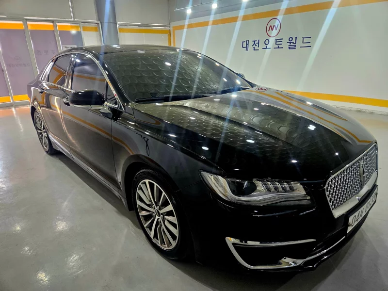 Lincoln MKZ