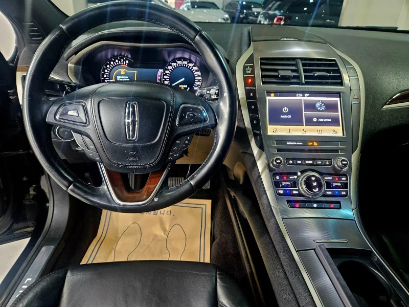 Lincoln MKZ