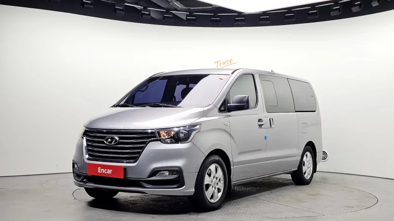 Hyundai Grand Starex