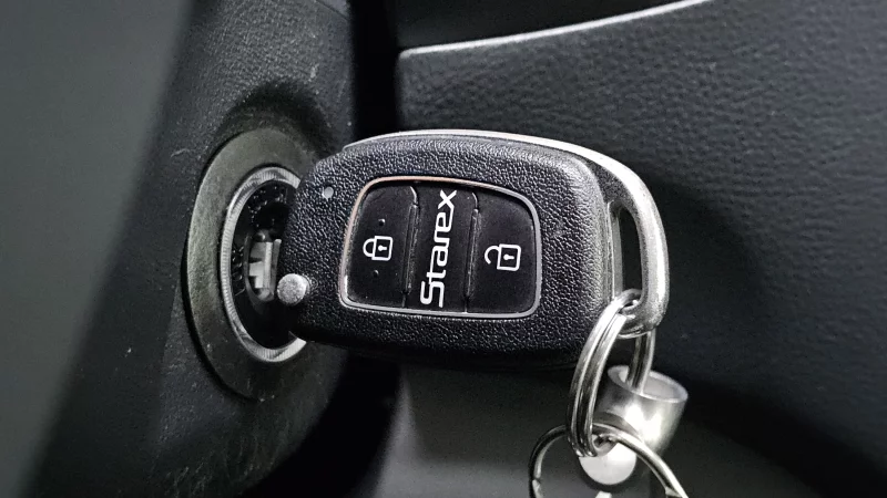 Hyundai Grand Starex