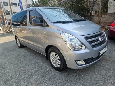 Hyundai Grand Starex