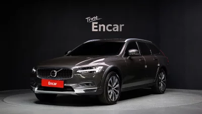 Volvo V90