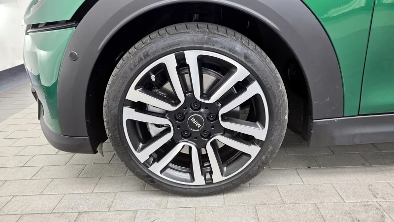 MINI Cooper Convertible