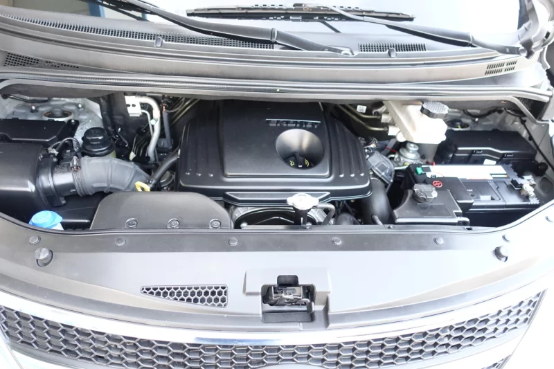 Hyundai Grand Starex