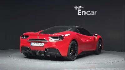 Ferrari 488
