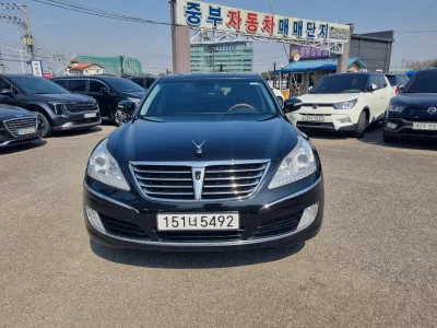 Hyundai Equus