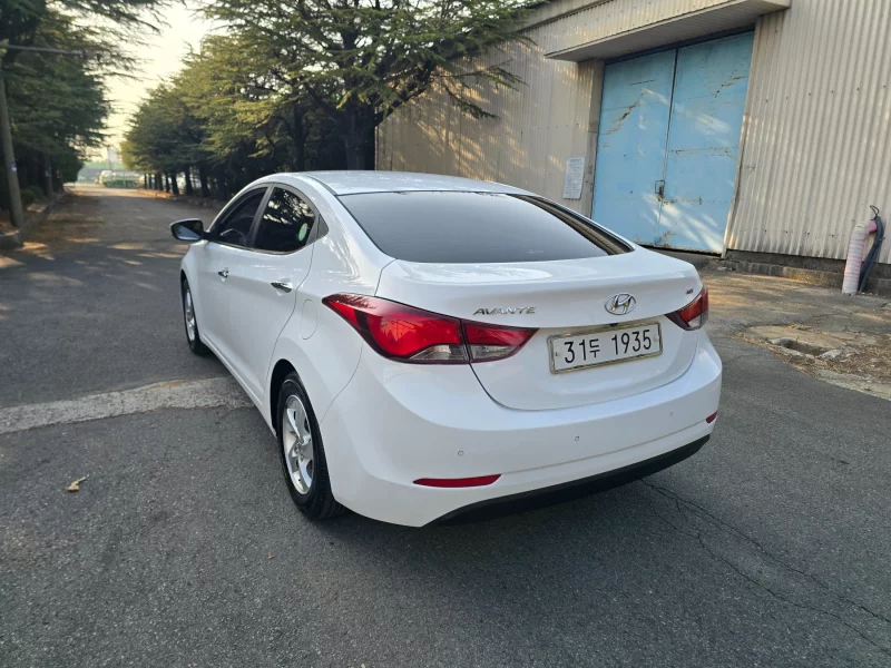 Hyundai AVANTE