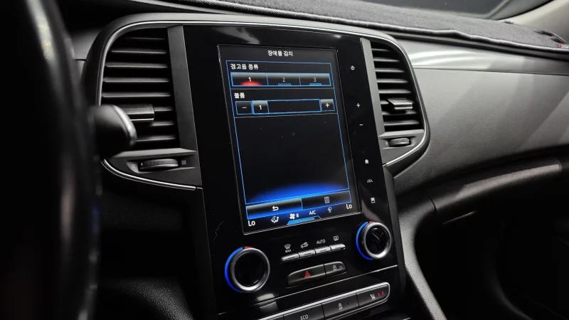 Renault Samsung SM6