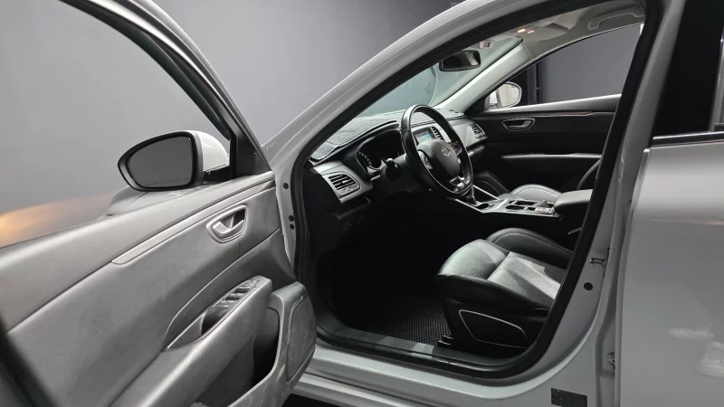 Renault Samsung SM6