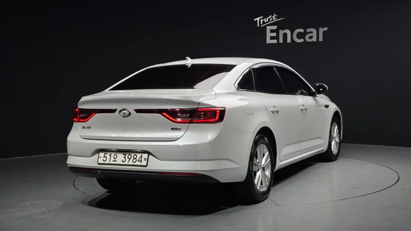 Renault Samsung SM6
