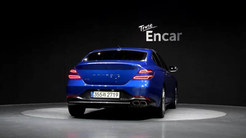 Genesis G70