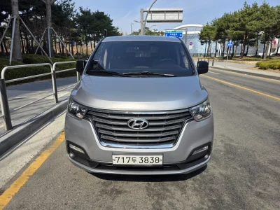 Hyundai Grand Starex