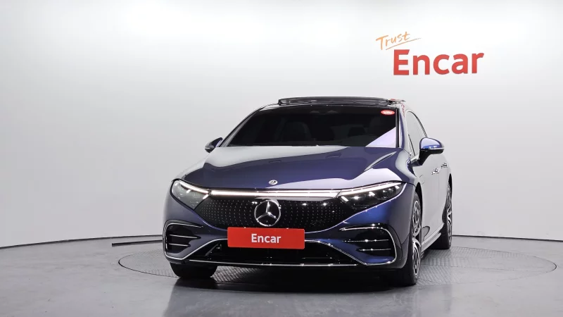 Mercedes-Benz EQS