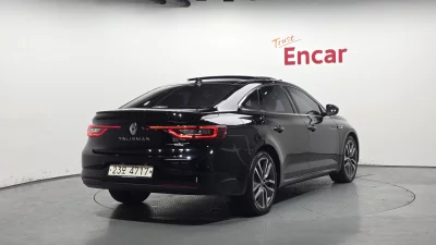 Renault SM6