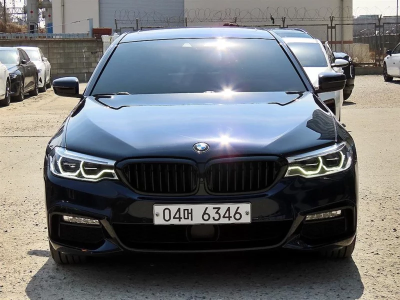 BMW 5-Series