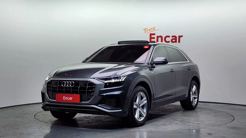 Audi Q8