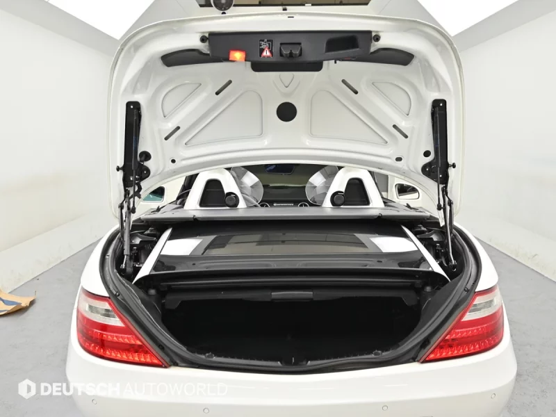 Mercedes-Benz SLK-Class