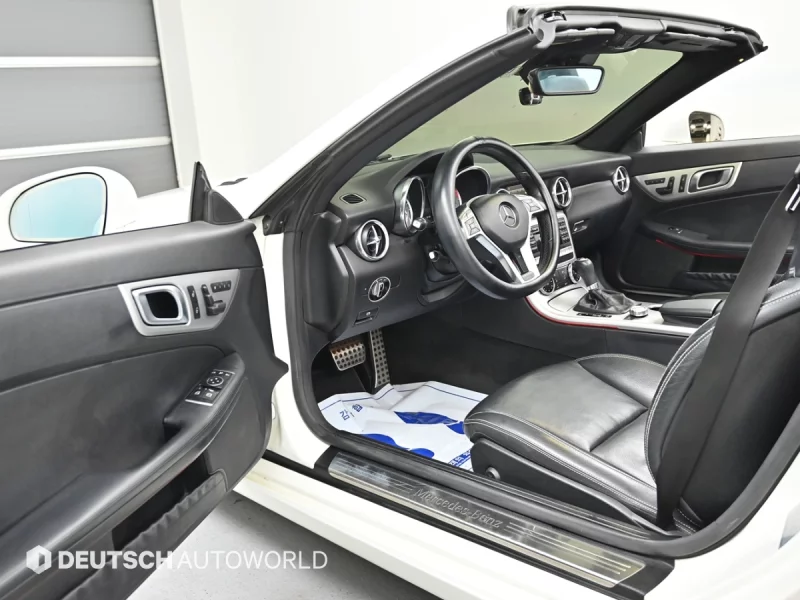 Mercedes-Benz SLK-Class