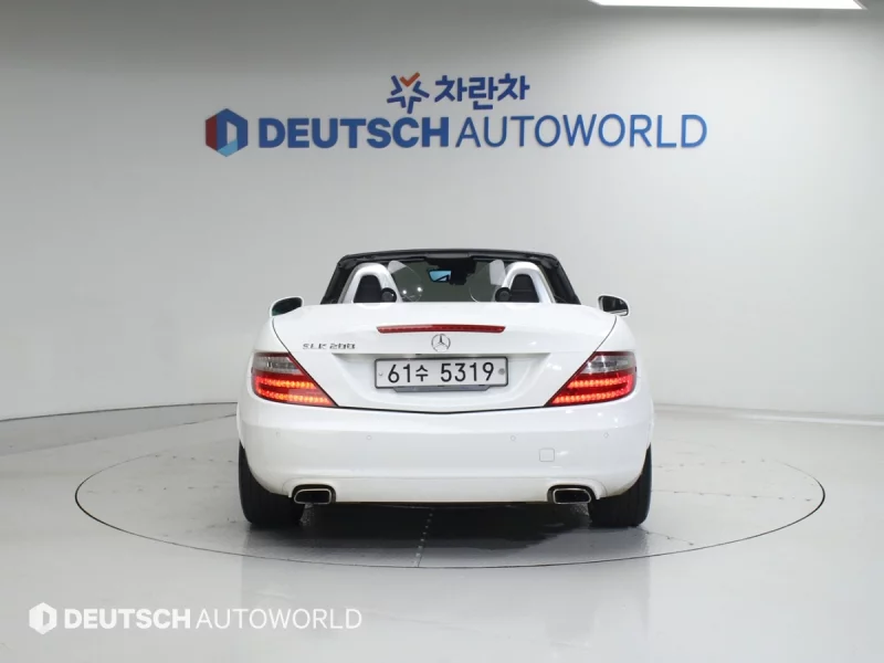 Mercedes-Benz SLK-Class